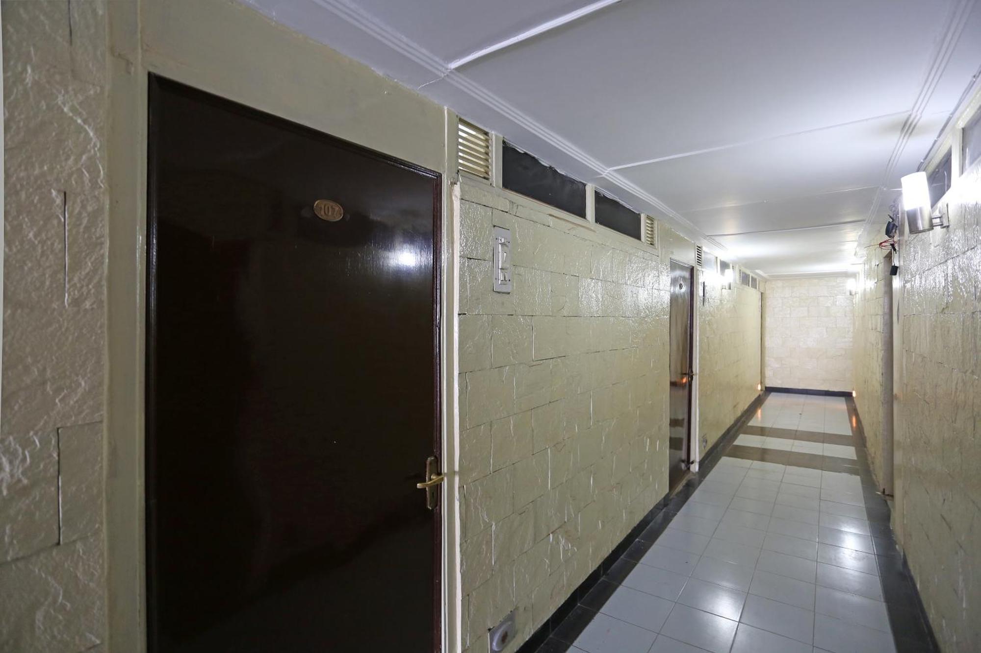 Hotel O Midtown Rāipur Esterno foto